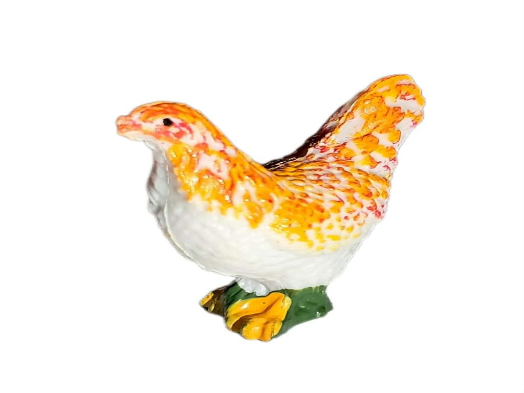 Zbirka raste: na kmetijo prihaja kokoš 🐔🌾